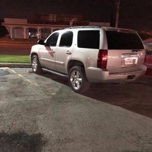 Meet your Posher, Ramon